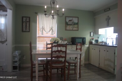 983 Bullrun Dr, Byram, MS 39272 - photo 6