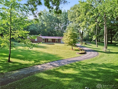 18333 Herring Rd, Sidney, OH 45365 - photo 2