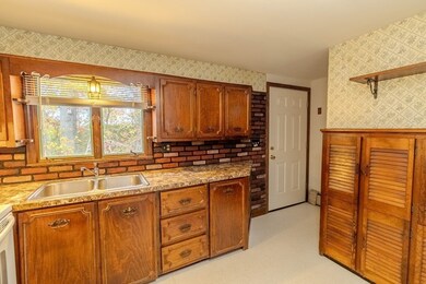 165 Arnold St, South Dartmouth, MA 02748 - photo 3