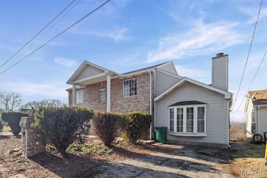 32 Hilltop Place, East Saint Louis, IL 62203 - photo 4