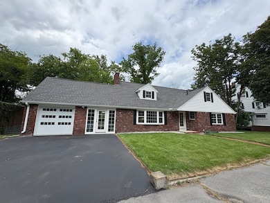 318 Andover St, Lowell, MA 01852 - photo 3