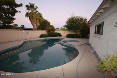 3926 E Laurel Ln, Phoenix, AZ 85028 - photo 2