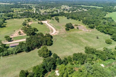 1038 N 44 Ln, Weatherford, TX 76085 - photo 3