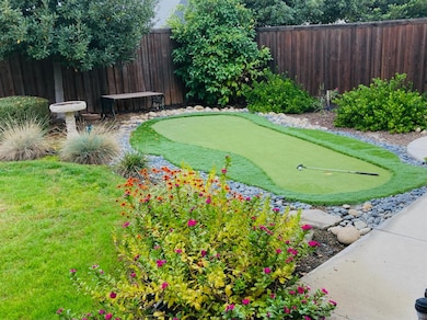 6825 E Fountain Way, Fresno, CA 93727 - photo 4