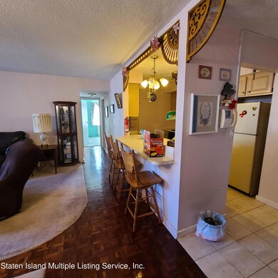 Chestnut Hill at Essex Park unit 3D, Staten Island, NY 10314 - photo 2