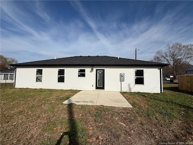 725 Higgins Dr, Jeffersonville, IN 47130 - photo 5