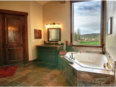 Master Bath/Spa.
