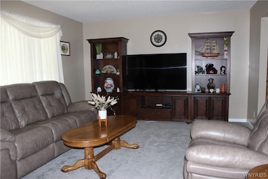 1006 Castlebar Dr, North Tonawanda, NY 14120 - photo 5