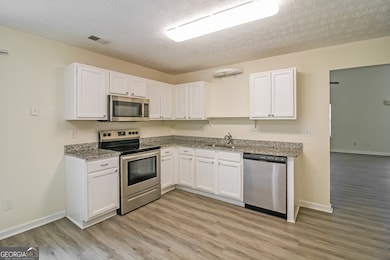 7023 Setters Way, Lithonia, GA 30038 - photo 7