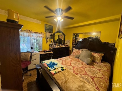 1212 S F St, Bakersfield, CA 93304 - photo 6