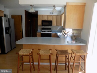 12001 Green Ct, Glenn Dale, MD 20769 - photo 6