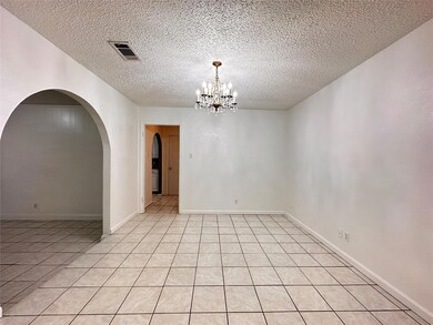 6413 Ponce Ave, Fort Worth, TX 76133 - photo 4