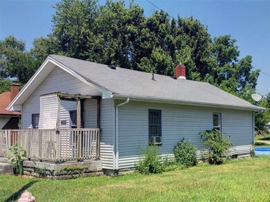 2400 Main St, Anderson, IN 46016 - photo 2