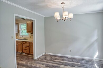 148 Eastwood Dr, Statesville, NC 28625 - photo 3