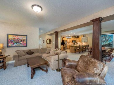 Den/Family/Great Room.
