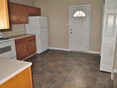 329 Bracken Place, Jacksonville, NC 28540 - photo 2