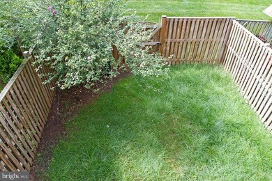 3752 Farmland Dr, Fairfax, VA 22033 - photo 6