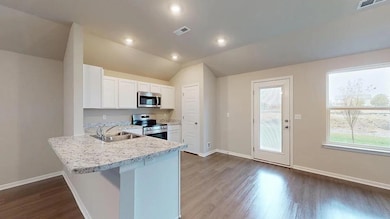 621 W Fountain St, Gardner, KS 66030 - photo 7