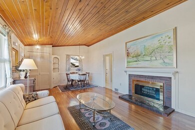 410 Mower St, Worcester, MA 01602 - photo 3