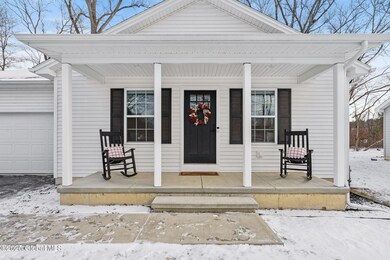 12 Feeder Bend, Glens Falls, NY 12801 - photo 4