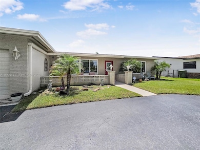 2101 NW 119th Ave, Pembroke Pines, FL 33026 - photo 6