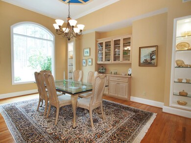 dining1