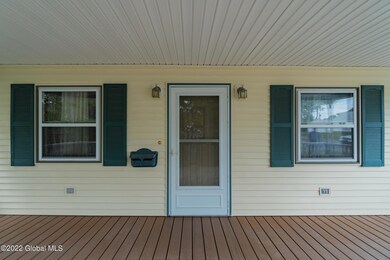2509 Oaklawn Ave, Schenectady, NY 12306 - photo 4