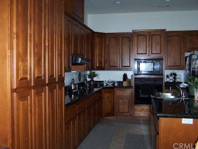 Beautiful kitchen with granite counter tops, upgra