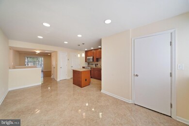 8008 Valley Manor Rd unit 2B, Owings Mills, MD 21117 - photo 5