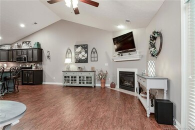 3503 Wexford Ct, New Albany, IN 47150 - photo 7