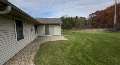 1610 8th Ave N, Princeton, MN 55371 - photo 2