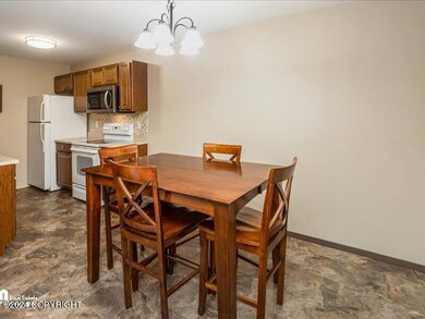 12-dining room_IMG_7353
