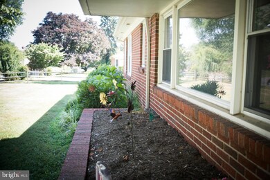 13206 Bregman Rd, Silver Spring, MD 20904 - photo 3