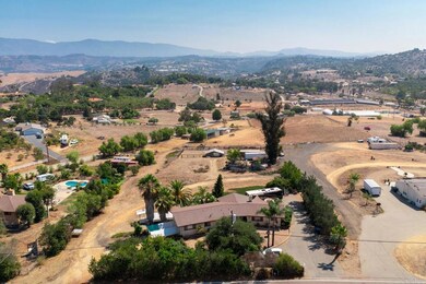 10132 W Lilac Rd, Escondido, CA 92026 - photo 3