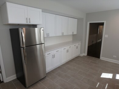 6048 N Fairfield Ave, Chicago, IL 60659 - photo 5