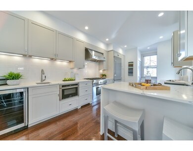 27 Orchard St unit 27, Jamaica Plain, MA 02130 - photo 2