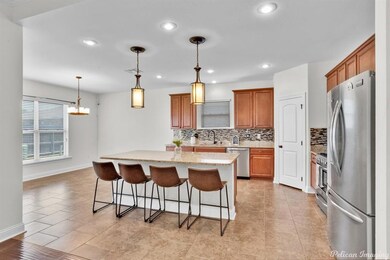 Kitchen Island with bar seating