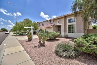 Front_of_Home_1
