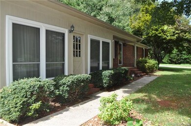 635 Springdale Rd, Statesville, NC 28677 - photo 5