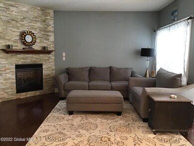 67 Lona Ln, Rensselaer, NY 12144 - photo 6