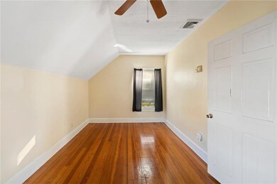 105 Oakland Ave unit 3, Pawtucket, RI 02861 - photo 6