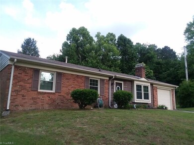 2715 Lafayette Place, High Point, NC 27263 - photo 2