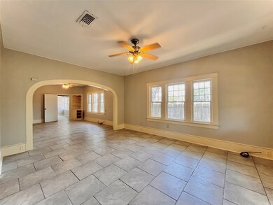 2704 Avenue G, Bay City, TX 77414 - photo 5