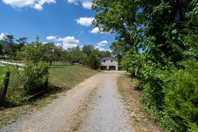 790 Kendricks Switch Rd, Chickamauga, GA 30707 - photo 5