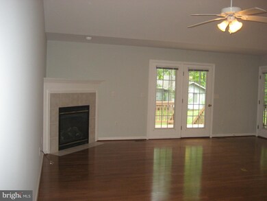 4227 Lakeview Pkwy, Locust Grove, VA 22508 - photo 2