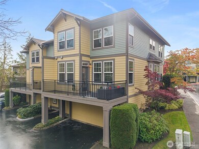 7720 Fairway Ave SE unit 403, Snoqualmie, WA 98065 - photo 2