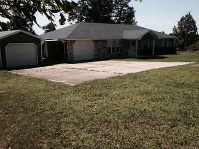 14312 Torpedo Dr, Saint Robert, MO 65584 - photo 2