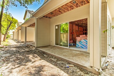 1808 Northwood St unit B, Houston, TX 77009 - photo 6