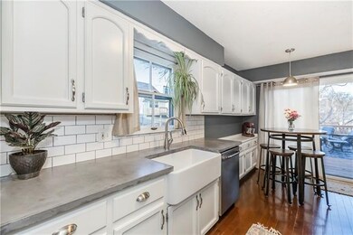 10111 Rosehill Rd, Lenexa, KS 66215 - photo 7