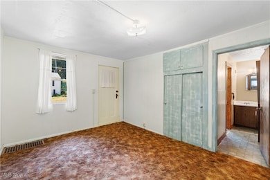 369 E Pace Ave, Akron, OH 44319 - photo 7